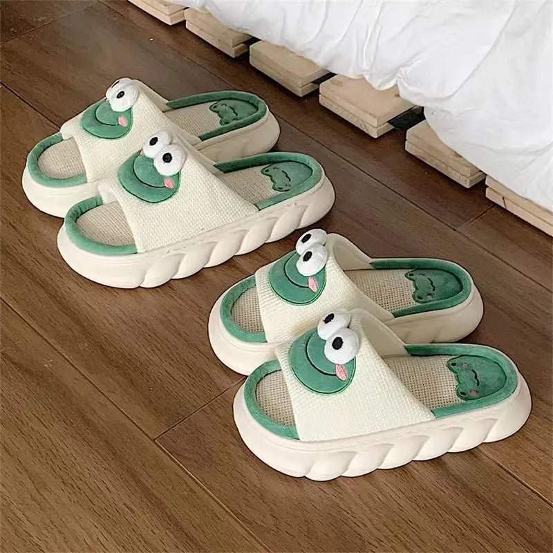 Frog Slippers - Chinelo Macio para Mães e Filhos